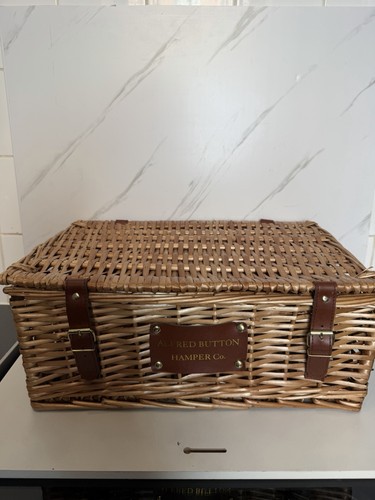 Alfred button hamper wicker - button, co